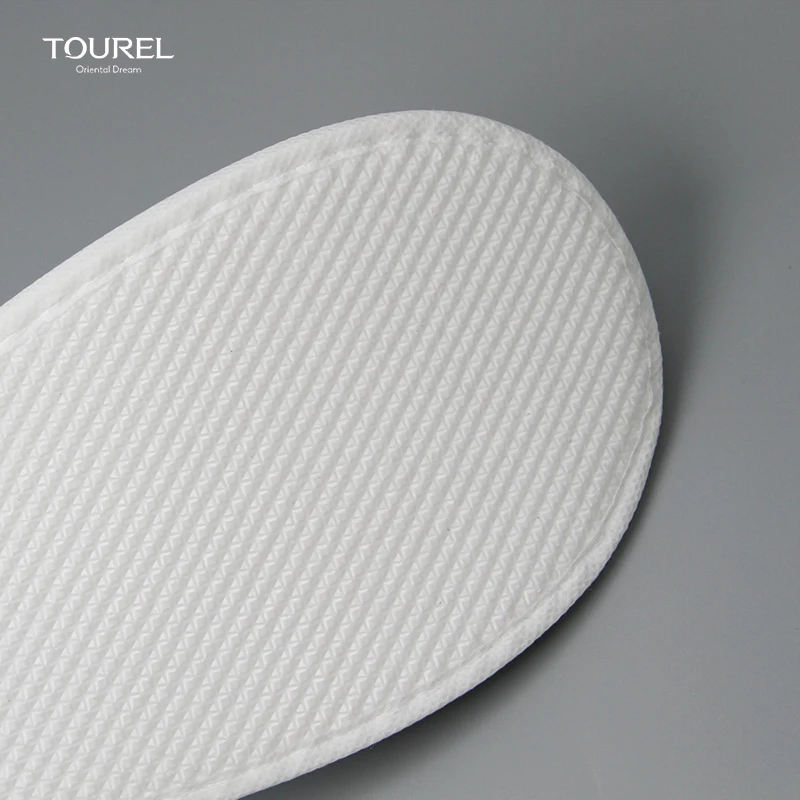 High Quality Customized Embroidery Logo Closed Toe Eco-friendly Coral Fleece Disposable Slippers For Hotel