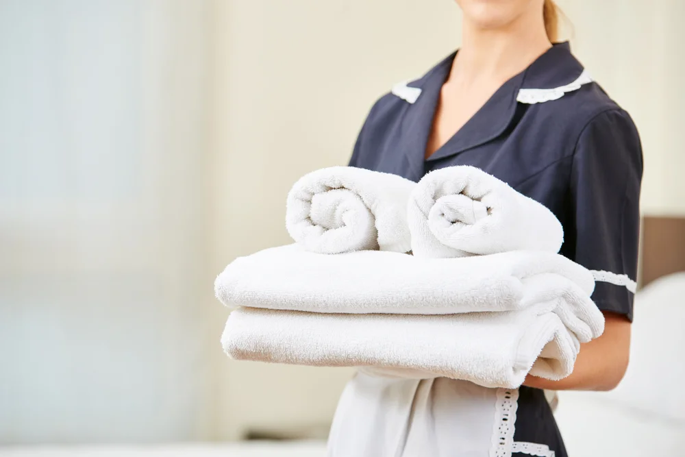 Great Quality 600gsm Bath Towel Hotel Soft White Logo Custom 70x140cm Hotel 100% Cotton Stock Bath Towel