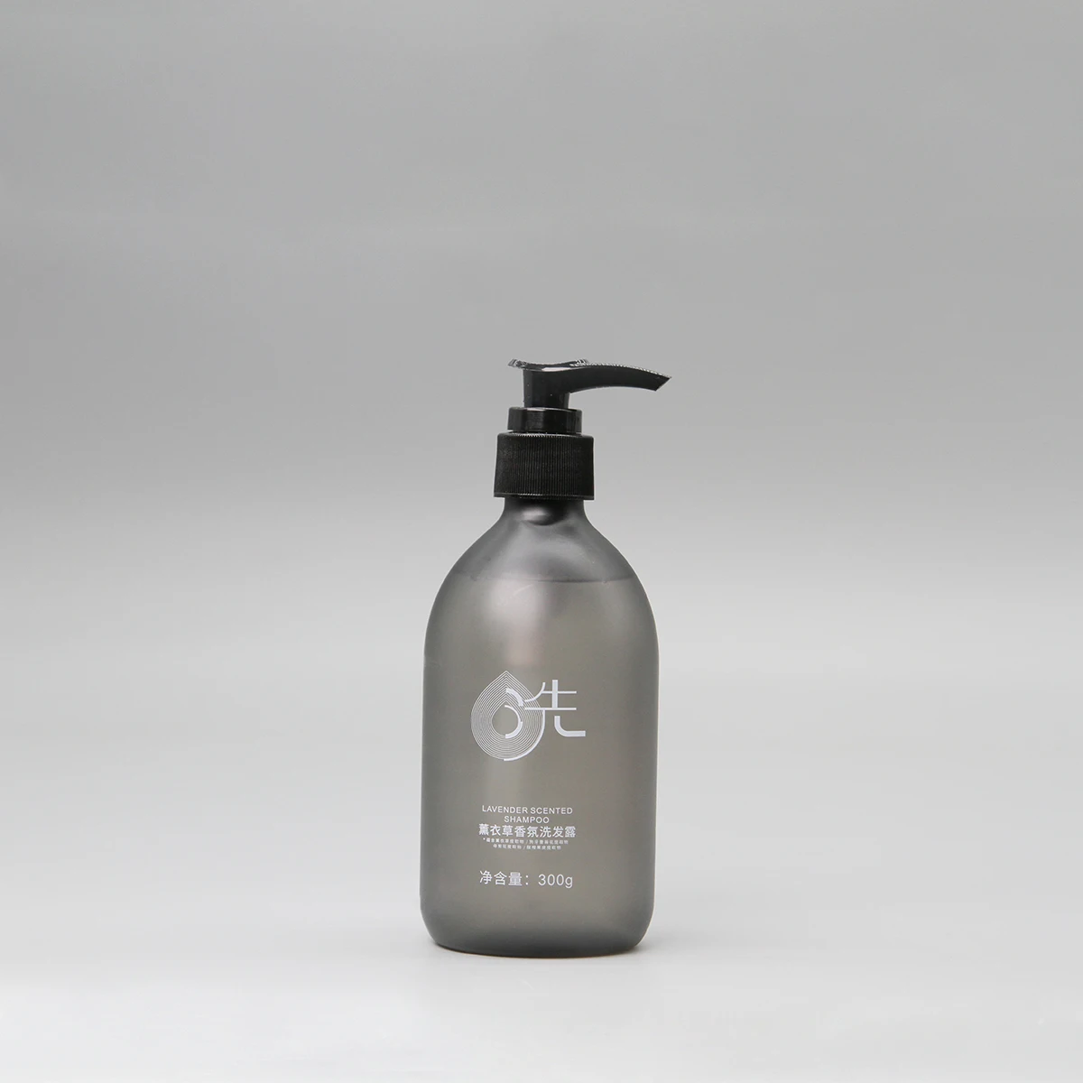 Lot de commodités d'hôtel jetables de 300 ml en gros — Gel douche, shampoing et après-shampoing avec logo personnalisé pour salles de bain d'hôtels et de spas