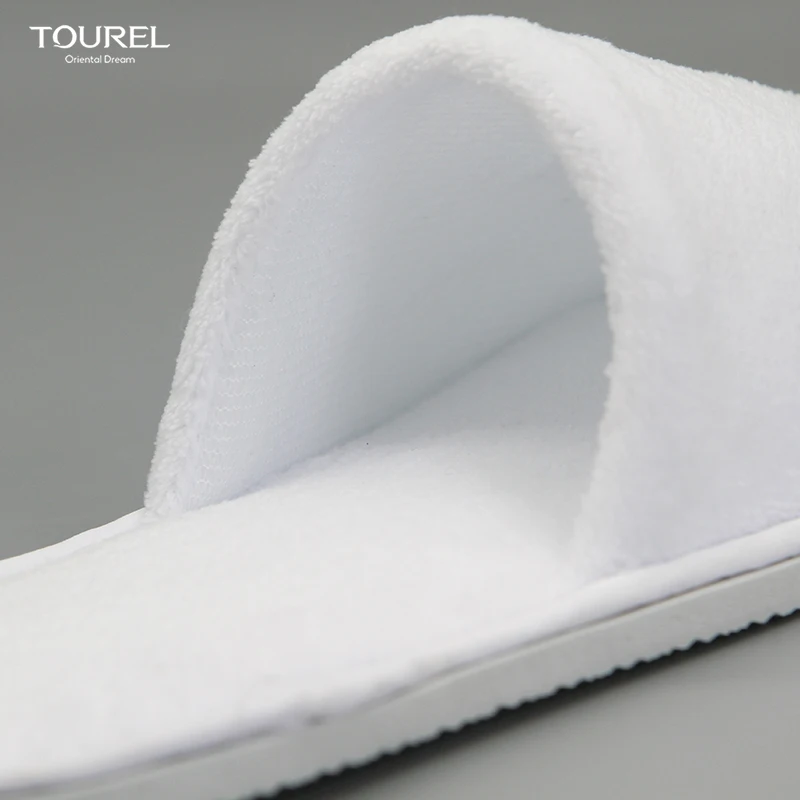Cheap Wholesale Personalized Luxury Eco-friendly Velvet Cotton Coral Fleece Fabric Eva Sole White Hotel Disposable Slippers