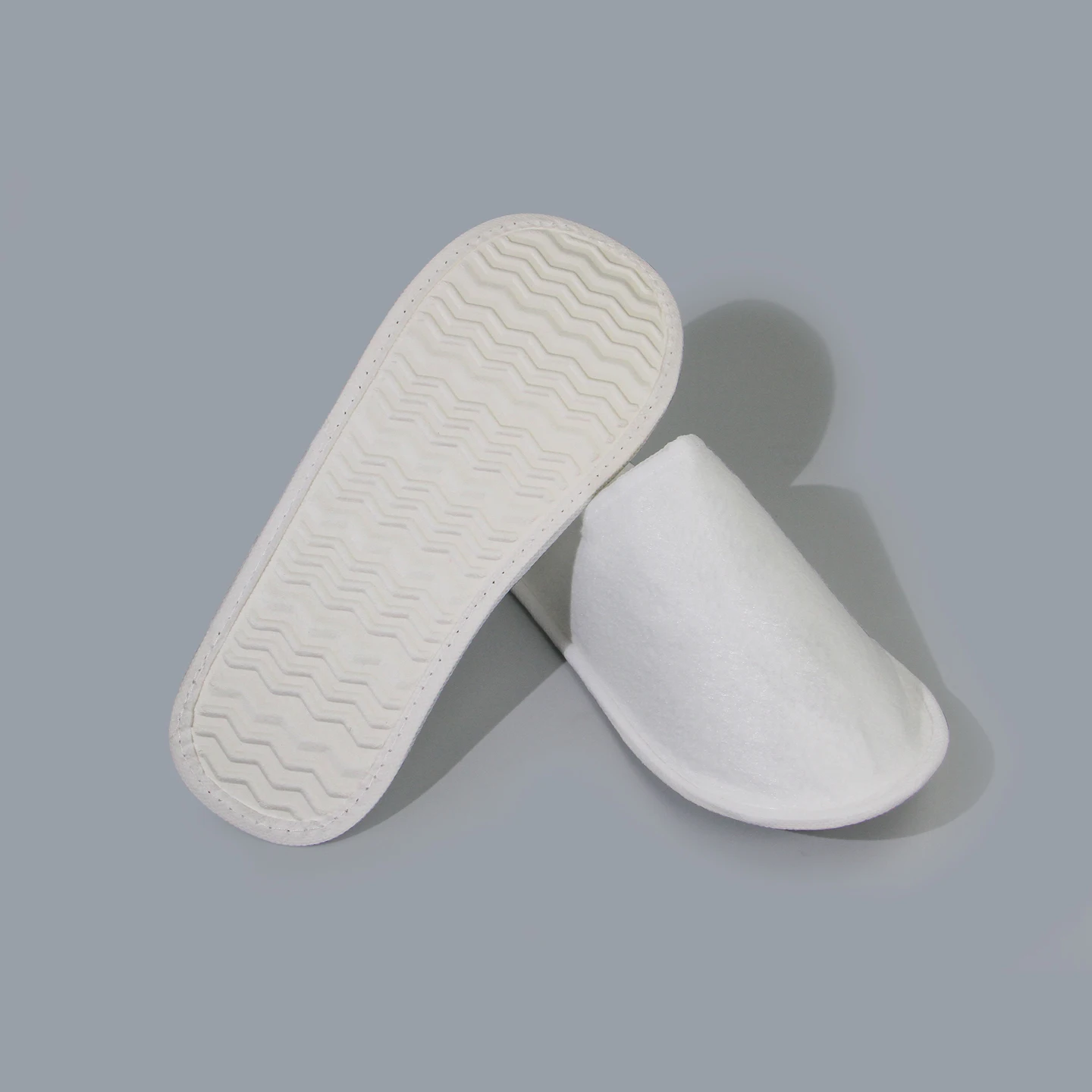 Luxury Disposable Slippers Sugarcane Pulp Soles Eco Friendly Biodegradable Recyclable Spa Travel Amenities Customized Logo