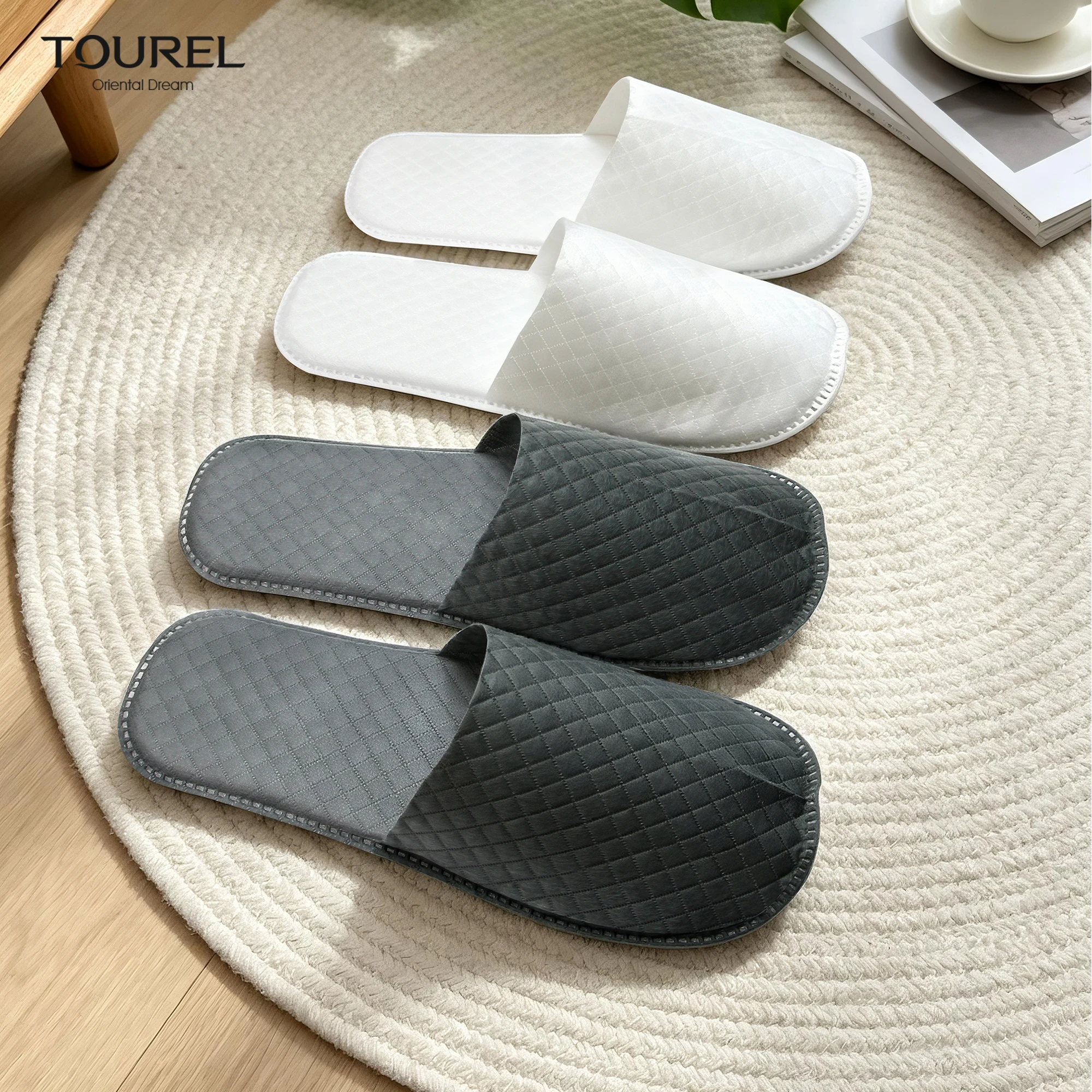 Pantuflas Desechables Unisex de Punta Cerrada, No Tejidas, Certificadas GRS y Ecol&oacute;gicas, con Suela de EPE Antideslizante